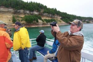 bill parker picturing pictured rocks