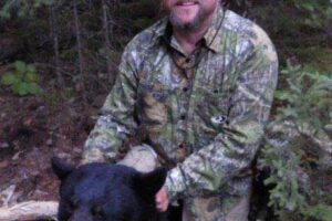 jay van houten with a windy point lodge bruin