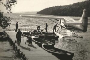 mowa float plane scene (2)