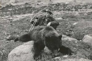 mowa fred bear with bear